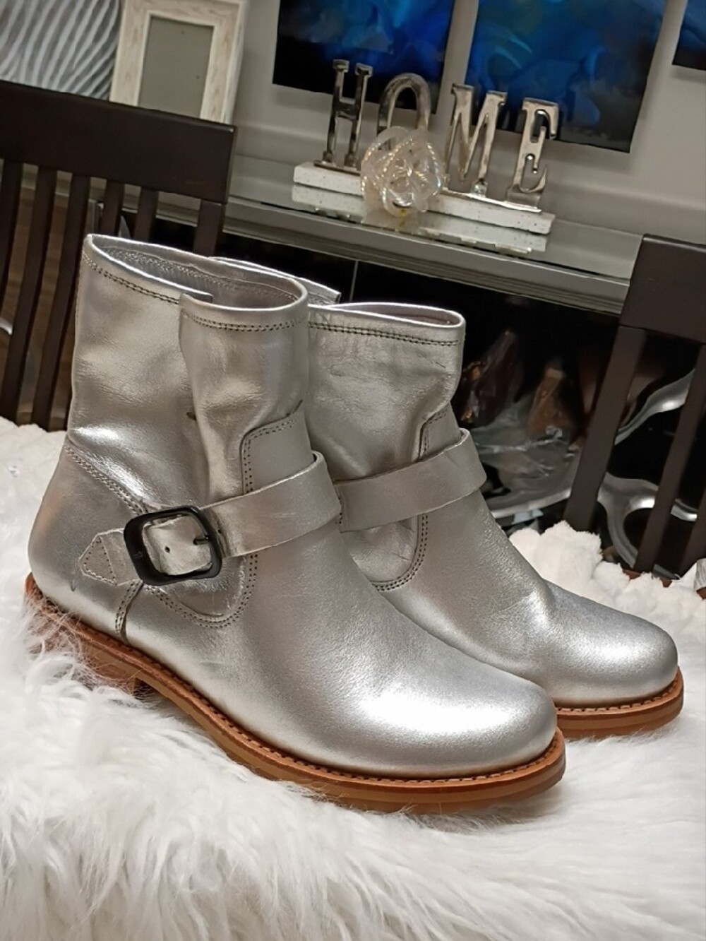 New Frye Veronica Silver Metallic Leather Ankle Flex Boots with Buckle Size 7.5 - Picture 7 of 16